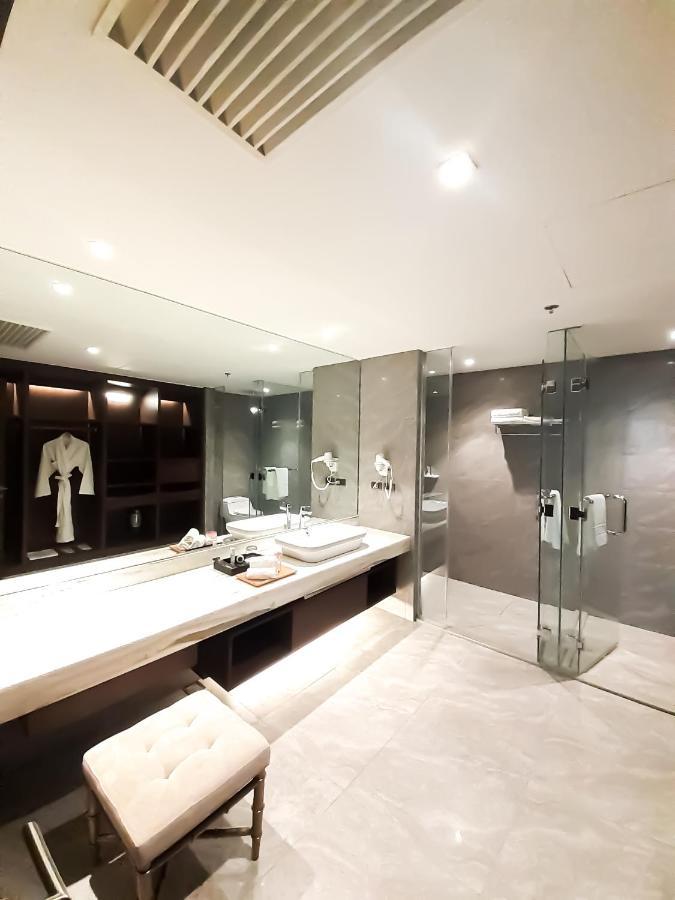 The Excelsior Hotel ลาสปิญยาส ภายนอก รูปภาพ